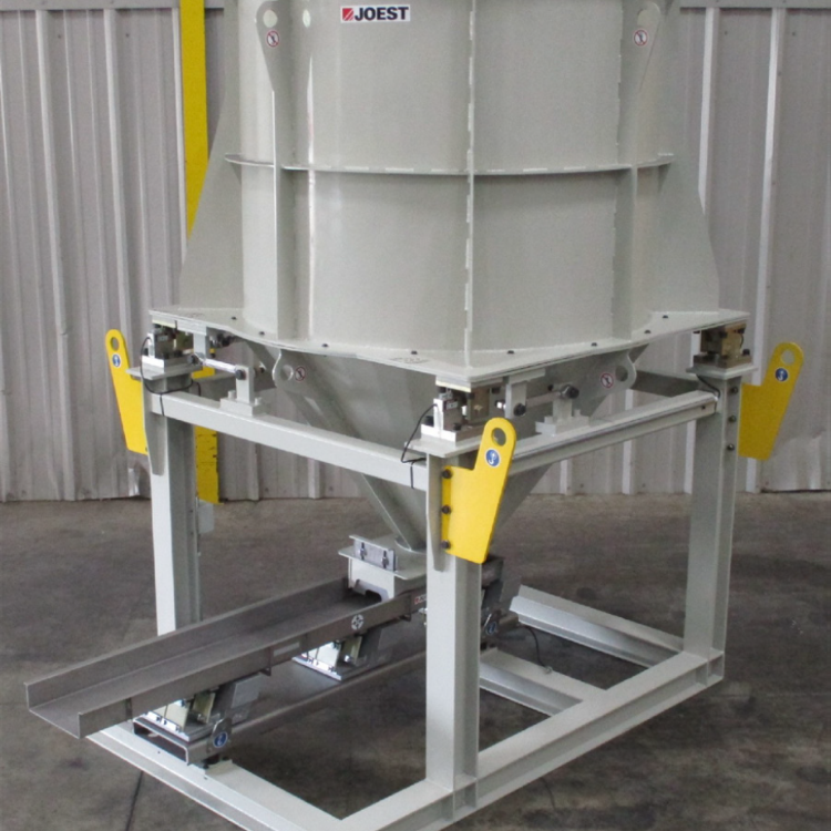 Alloy feeder